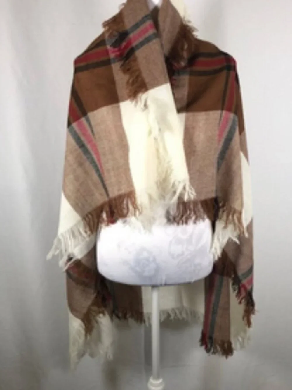 Vintage Liz Sinclair Plaid Square Wrap Shawl Fringe 52 x 52 Blanket Scarf